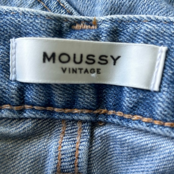 Moussy High Rise Relaxed Fit Distressed Blue Jeans Size 25 - Picture 4 of 6